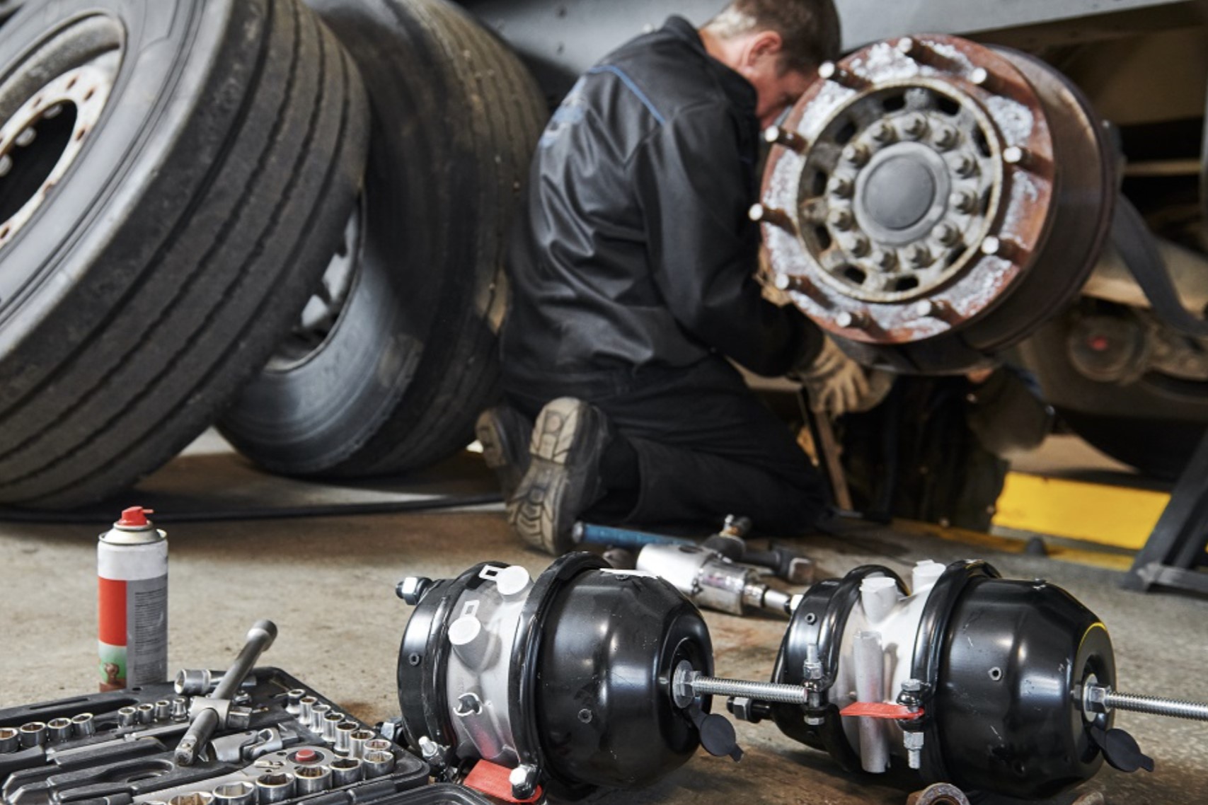 this image shows onsite truck repair services in Regina, SK